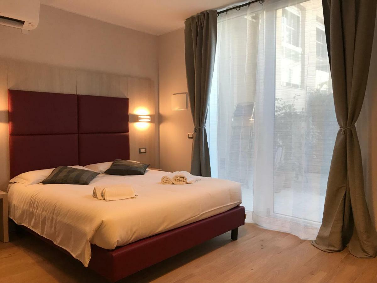 Verona Apartments & Rooms ภายนอก รูปภาพ
