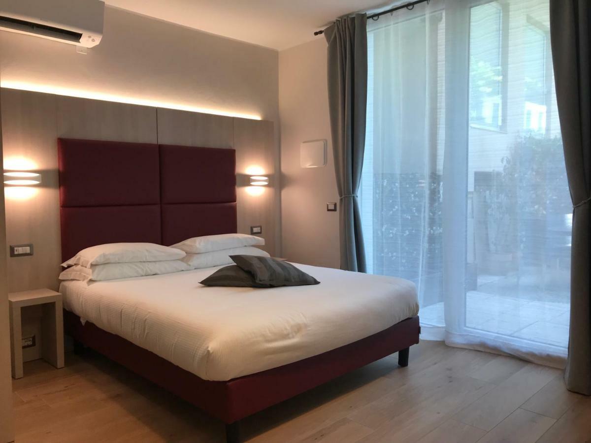 Verona Apartments & Rooms ภายนอก รูปภาพ